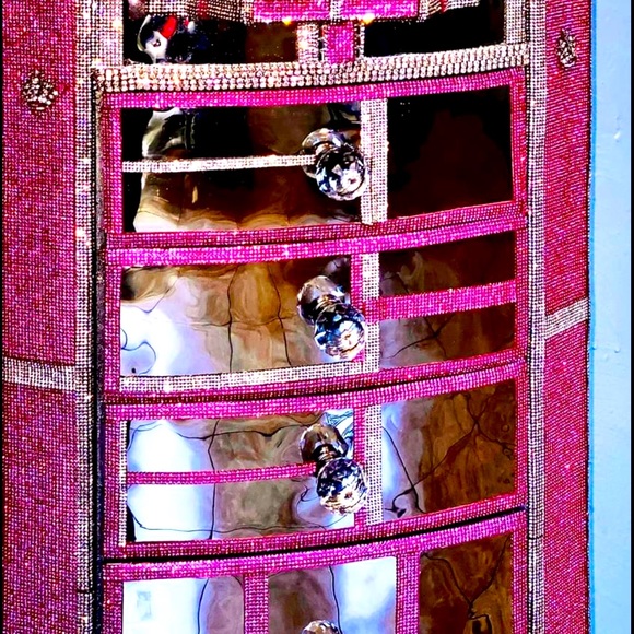 Pink Princess - Picture 2 of 8